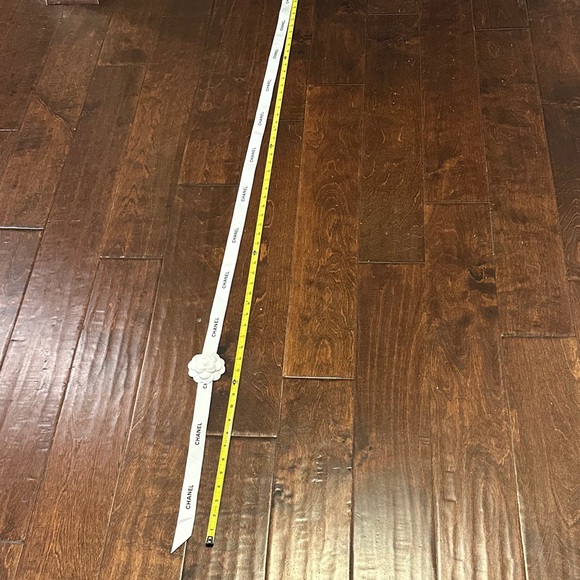 Chanel Ribbon with White Camellia Flower - Picture 2 of 4